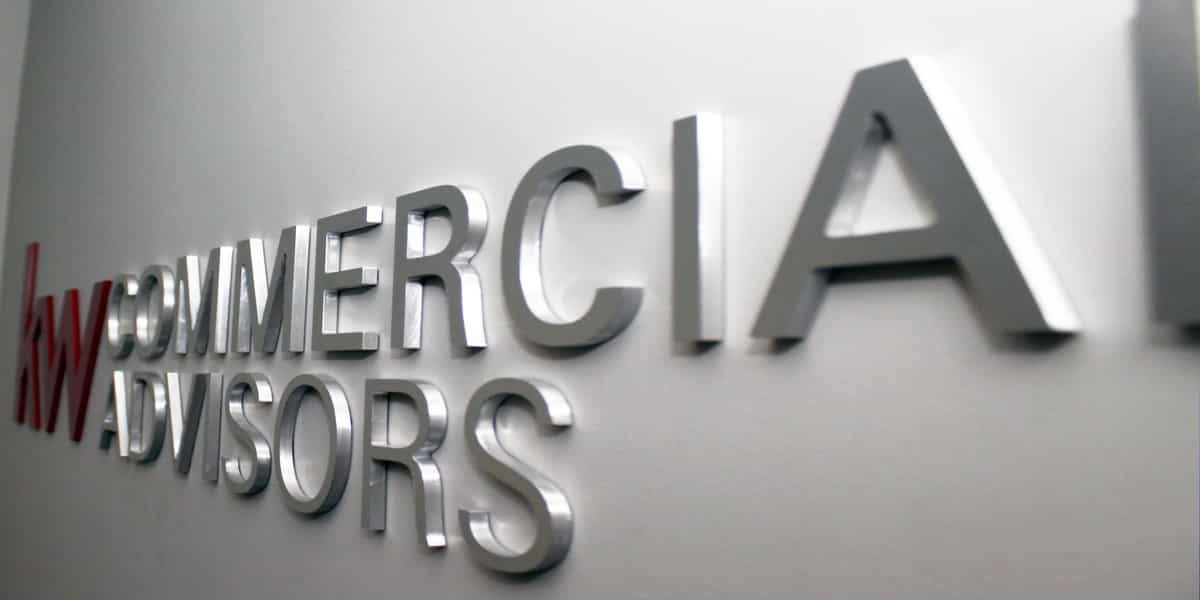Aluminum sign letters for business signage