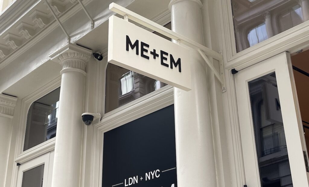 Storefront Sign, signage company in Manhattan, NYC