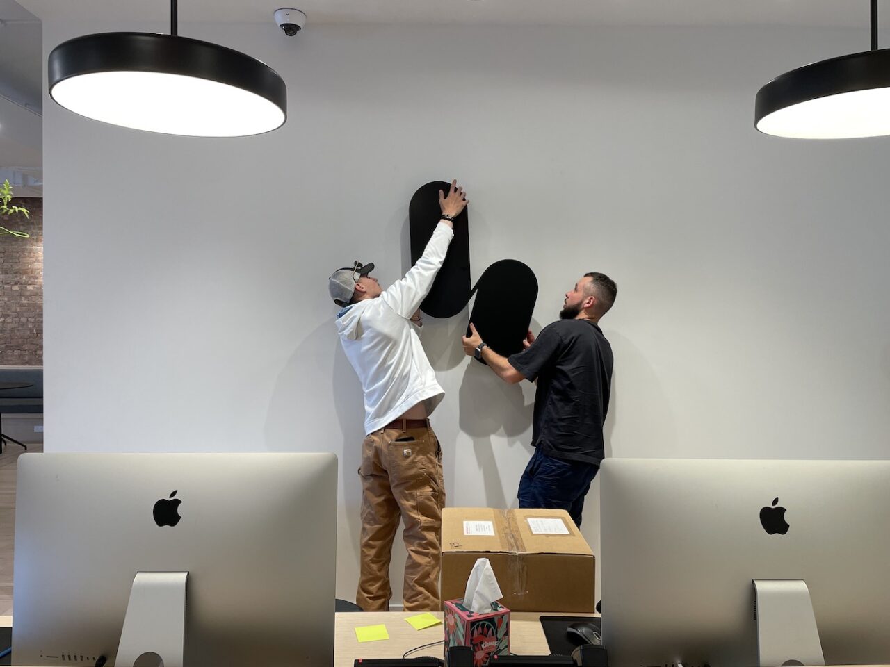 Visual Signs Work About - Visual Creative Signs