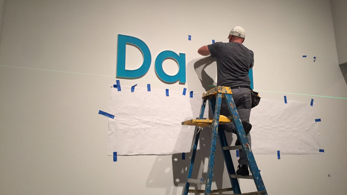 Sign Installers Near Me in New York City – Why Local Expertise Matters