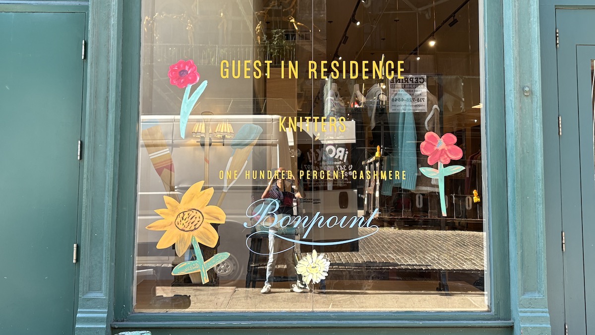 7 Ways Retail Window Graphics Can Boost Your Storefront