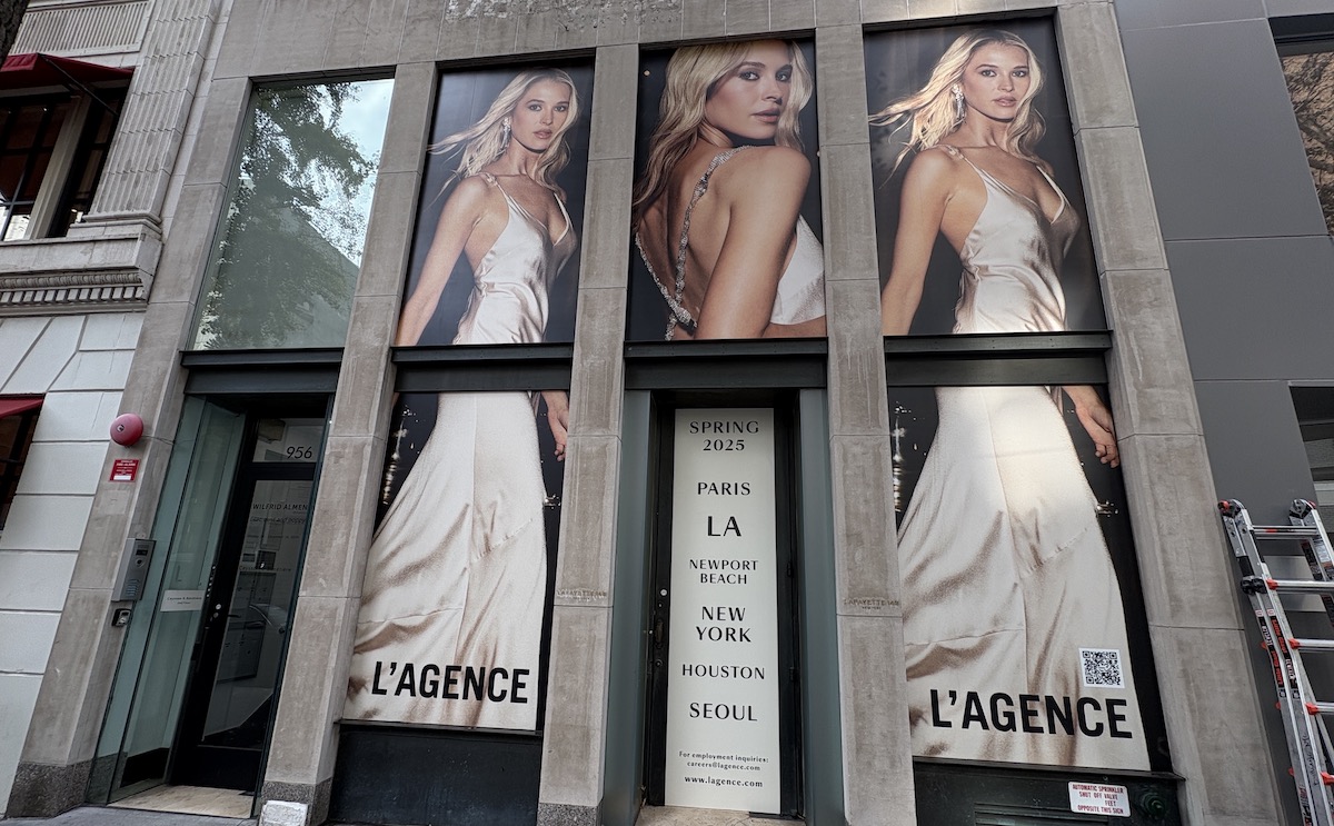 What Are the Most Attention-Grabbing Store Window Display Banners?